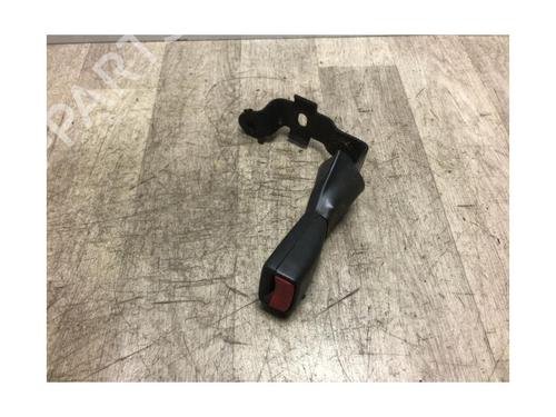 Seat buckle TOYOTA AVENSIS (_T25_) 2.0 D-4D (CDT250_, CDT250R) | BP20625628I32