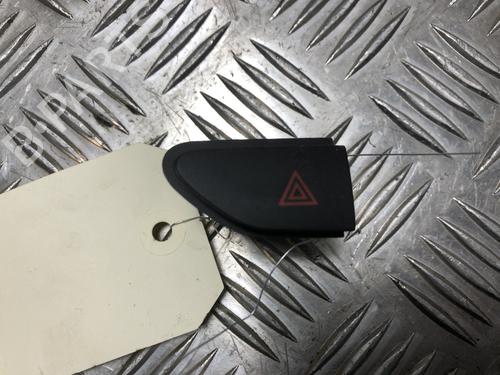 Warnblinkschalter für RENAULT CLIO IV (BH_) 1.5 dCi 90 (90 hp) 33199177