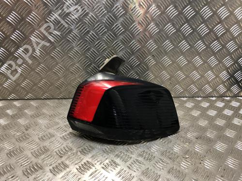 Used Right taillight PEUGEOT 5008 II (MC_, MJ_, MR_, M4_) 2.0 BlueHDi 150 (MJAHXW, MJAHXH, MJAHXN, MJAHXV, MJAHXG) (150 hp) 31199241
