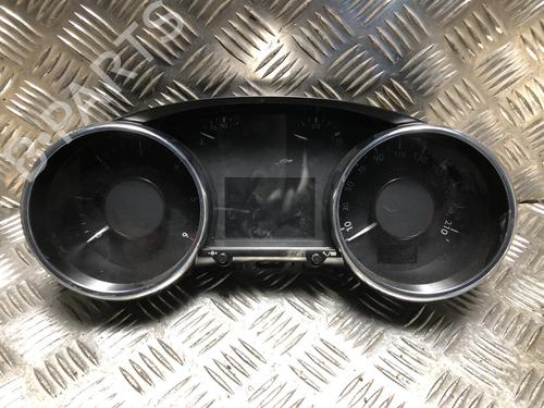 Used Instrument cluster PEUGEOT 5008 (0U_, 0E_) 1.6 HDi (114 hp) 31945849