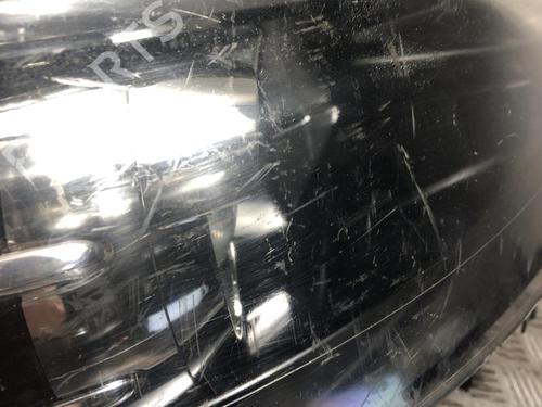 Right headlight RENAULT SCÉNIC III (JZ0/1_) 1.5 dCi | BP32286997C29