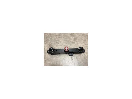 Used Warning switch FIAT 500 C (312_) 1.0 Mild Hybrid (312.AYD1B) (69 hp) 23036151