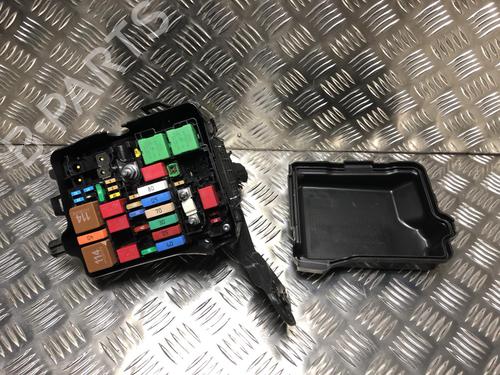 Used Fuse box CITROËN C3 III (SX) 1.2 THP 110 (SXHNPS, SXHNZT, SXHNZ6) (110 hp) 21259206