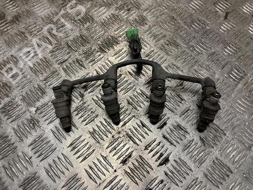 Inyector CITROËN SAXO (S0, S1) 1.4 VTS (75 hp) 31204473