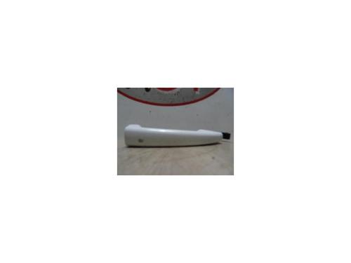 Used Front right exterior door handle PEUGEOT 208 I (CA_, CC_) 1.6 HDi / BlueHDi 75 (75 hp) 13272778