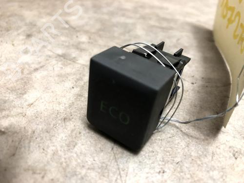 Used Switch RENAULT TWINGO III (BCM_, BCA_) 0.9 TCe 90 (BCM9, BCM2) (90 hp) 20624866