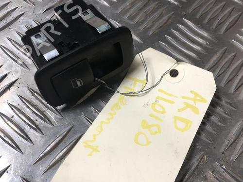 Højre bagtil elrude kontakt FIAT FREEMONT (345_) 2.0 JTD 4x4 (170 hp) 31196317