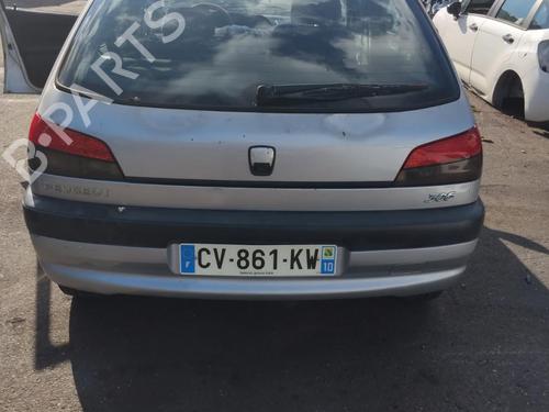 Used Parts PEUGEOT 306 Hatchback (7A, 7C, N3, N5) 1.9 D (68 hp) 4352111