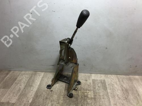 Used Gear lever IVECO DAILY III Van 35 C 12 V, 35 S 12 V (AGKA43A2, AGKB43A2, AGKB46A2,... (116 hp) 23128413