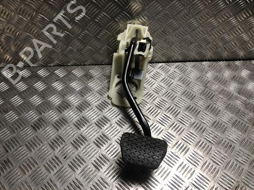 Pedal travão Pedal travão BMW 4 Gran Coupe (F36) 420 d (190 hp) 34403275 34403275