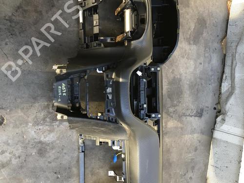 Tablier PEUGEOT 2008 I (CU_) 1.2 THP 110 / PureTech 110 (110 hp) 20612207