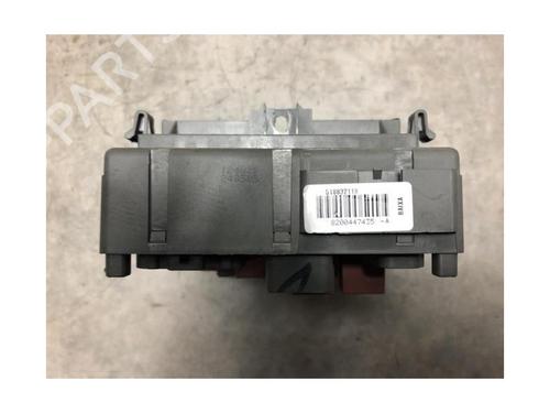 Fuse box RENAULT ESPACE IV (JK0/1_) 1.9 dCi (JK0U, JK0G) | BP21055883E1 