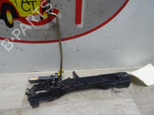 Used Front left exterior door handle Front left exterior door handle TOYOTA LAND CRUISER PRADO (_J12_) 3.0 D-4D (KDJ120, KDJ125) (163 hp) 12972707 12972707