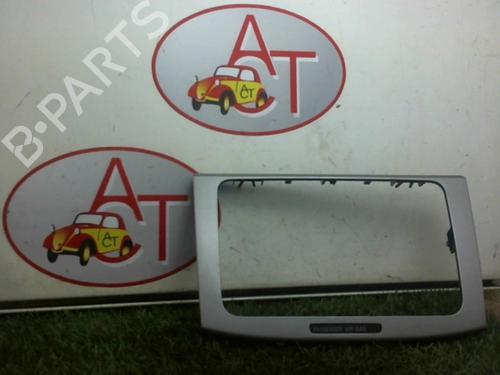 Mittelkonsole VW PASSAT B6 (3C2) 2.0 TDI 16V (140 hp) 23067686