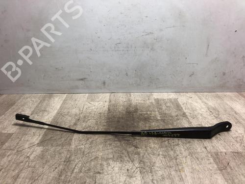 Used Front windshield wiper arm CITROËN C3 AIRCROSS II (2R_, 2C_) 1.2 PureTech 110 (2RHNZB, 2RHNZW, 2RHNPX, 2RHNPJ) (110 hp) 20632711