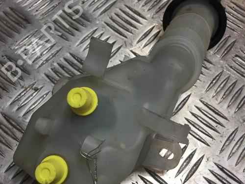 Brake master cylinder MITSUBISHI ASX (GA_W_) 2.2 Di-D 4WD (GA8W) | BP24492195M77