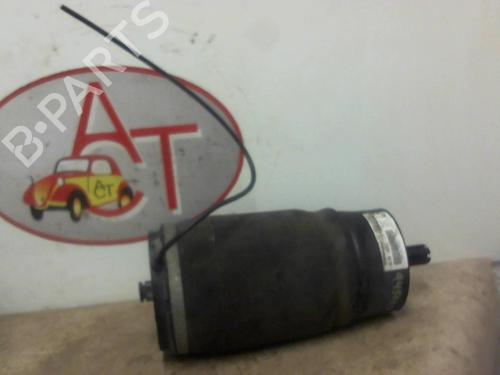 Used Left front shock absorber LAND ROVER RANGE ROVER SPORT II (L494) 5.0 SCV8 4x4 (510 hp) 13281713