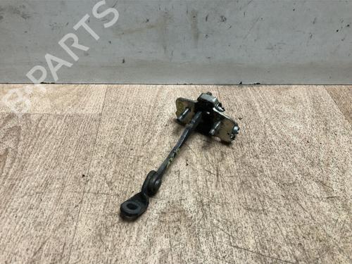 Used Hinge/Door check strap DACIA LOGAN MCV (KS_) 1.5 dCi (KS0K) (68 hp) 13293305