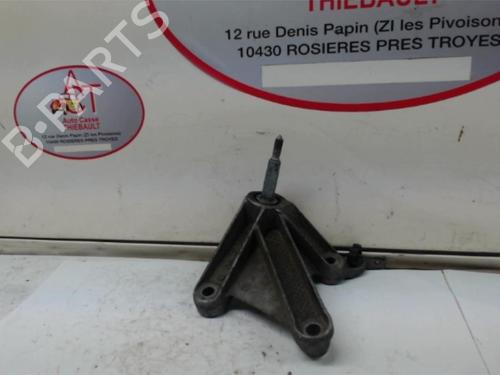 Used Gearbox mount RENAULT MEGANE II Saloon (LM0/1_) 1.5 dCi (LM02, LM13, LM2A) (101 hp) 30673127
