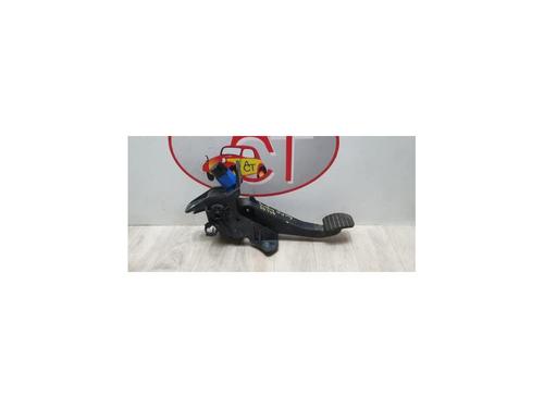 Used Clutch pedal DACIA SANDERO II TCe 90 (B8M1, B8MA, B8AC) (90 hp) 12972352