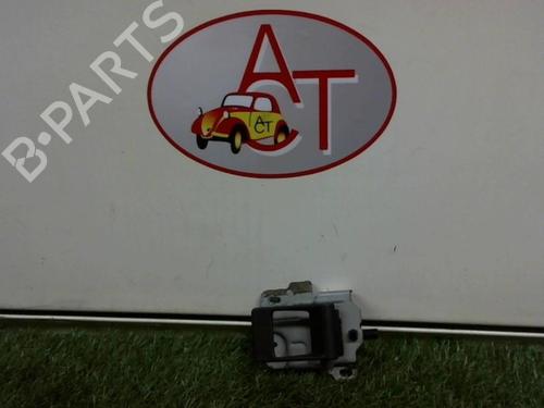 Used Rear left interior door handle LAND ROVER FREELANDER I (L314) 2.0 Td4 4x4 (112 hp) 13036760