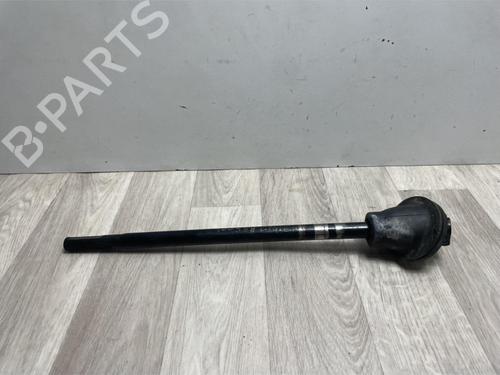 Used Steering column universal joint MITSUBISHI L 300 / DELICA II Platform/Chassis (L03_P) 1.6 (L032P, L062P, L036P) (70 hp) 29219027