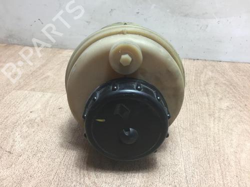 expansion-tank-renault-trucks-mascott-platformchassis-15035-1999-2000-2001-2002-2003-2004-2005-2006-2007-2008-2009-2010-2011-2012-2013-13274201 main image