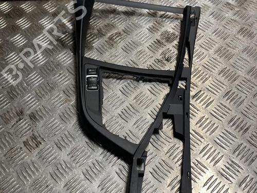 Middenconsole BMW 1 (F20) 114 d (95 hp) 31186268