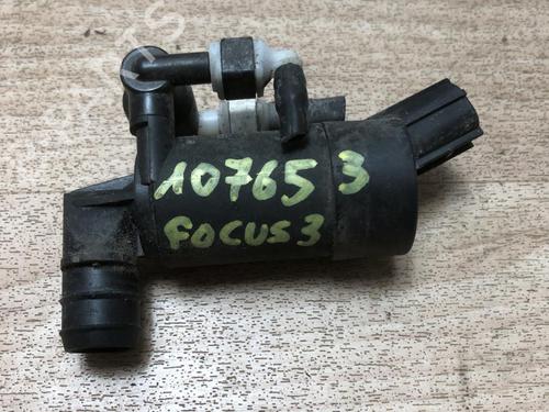 Used Washer pump FORD FOCUS III 1.6 TDCi (115 hp) 20692479