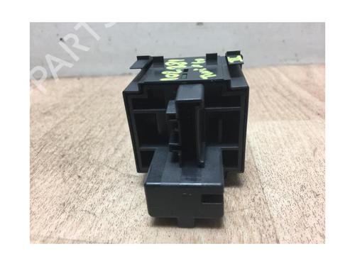 Switch RENAULT TWINGO II (CN0_) 1.2 16V (CN0K, CN0V, CN0A) | BP13221522I30 