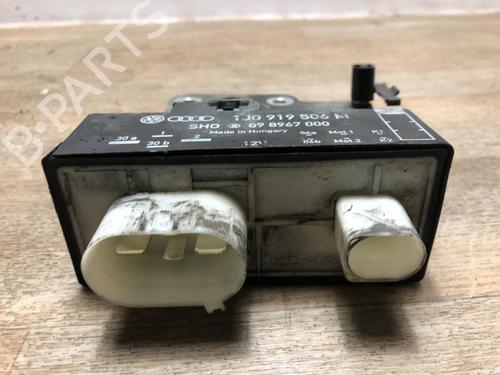 Used Electronic sensor SEAT IBIZA IV (6J5, 6P1) 1.4 TDI (80 hp) 23109548