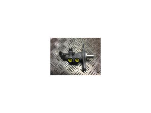Used Brake master cylinder DACIA SANDERO II 1.0 SCe 75 (B8JC, B8JD, B8NC) (73 hp) 24234763