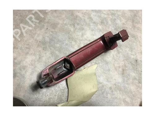 Front left exterior door handle SUZUKI GRAND VITARA II (JT, TE, TD) 1.9 DDiS All-wheel Drive (JT419, TD44, JB419WD, JB419XD,... | BP20617148C128 