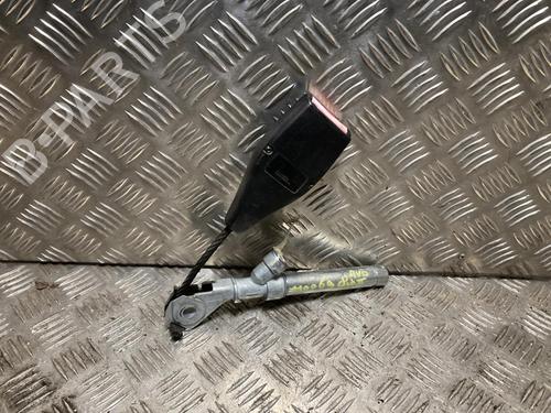 Used Seat buckle RENAULT CLIO II (BB_, CB_) 1.5 dCi (B/CB07) (65 hp) 31021665