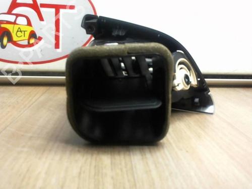 Air vent PEUGEOT 206+ (2L_, 2M_) 1.4 HDi eco 70 | BP13133755I21