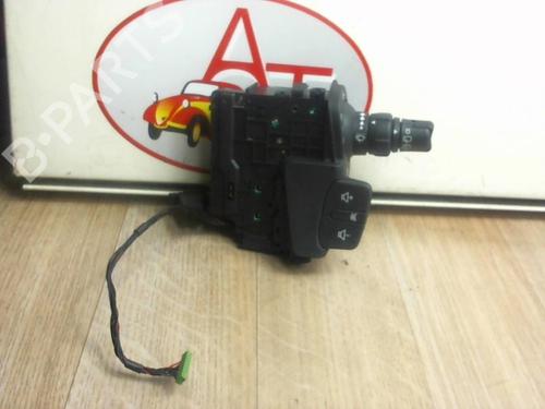 Used Switch RENAULT SCÉNIC II (JM0/1_) 1.9 dCi (JM14) (131 hp) 13287542