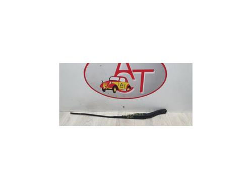 Used Front windshield wiper arm DACIA SANDERO II TCe 90 (B8M1, B8MA, B8AC) (90 hp) 13275977