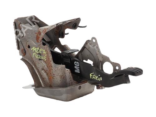 Used Break pedal Break pedal 39050580 39050580