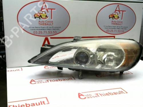 Used Left headlight NISSAN PRIMERA Hatchback (P11) 2.0 16V (140 hp) 30674387