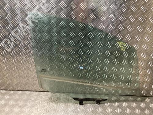 front-right-door-window-nissan-micra-v-k14-2016-38928207 main image