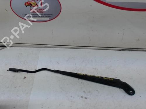 Used Front windshield wiper arm CITROËN XSARA Coupe (N0) 1.9 TD (90 hp) 13128764