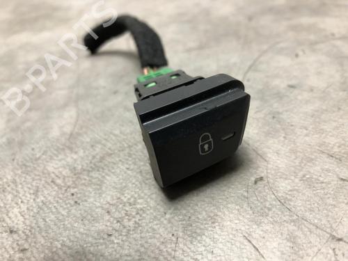 Used Switch PEUGEOT 208 I (CA_, CC_) 1.6 HDi (92 hp) 20631143