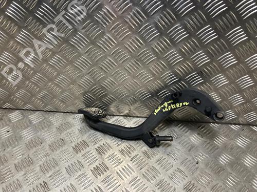 Pedal embrague BMW 3 Touring (E91) 320 d (150 hp) 31186497