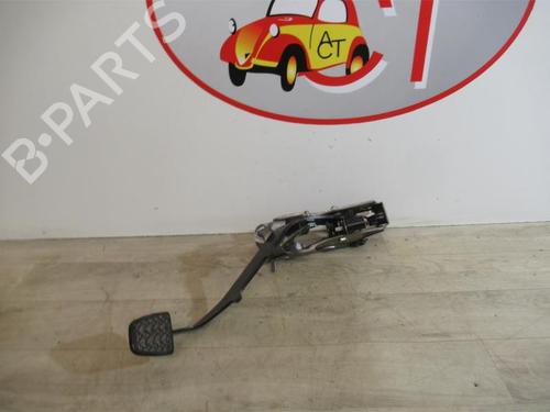 Clutch pedal TOYOTA COROLLA Verso (ZER_, ZZE12_, R1_) 2.2 D-4D (AUR10_, AUR10R) | BP12967059I13 