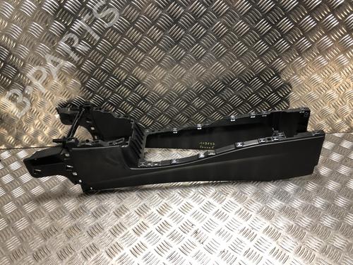 Consola central OPEL CORSA F (P2JO) 1.5 (68) (102 hp) 31080504