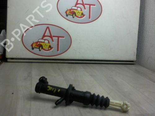 Used Clutch slave cylinder Clutch slave cylinder RENAULT MEGANE III Coupe (DZ0/1_) 1.5 dCi (DZ0A) (86 hp) 13136414 13136414