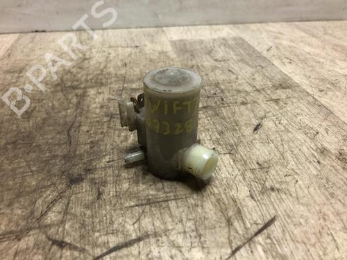 Used Washer pump SUZUKI SWIFT III (MZ, EZ) 1.3 DDiS (RS413D) (75 hp) 20622711