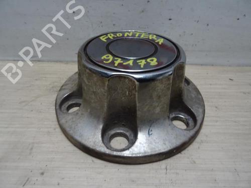 Used Hub cap OPEL FRONTERA B (U99) 2.2 i (6B_ZC, 6B_VF, 6B_66, 6B_76) (136 hp) 30783631