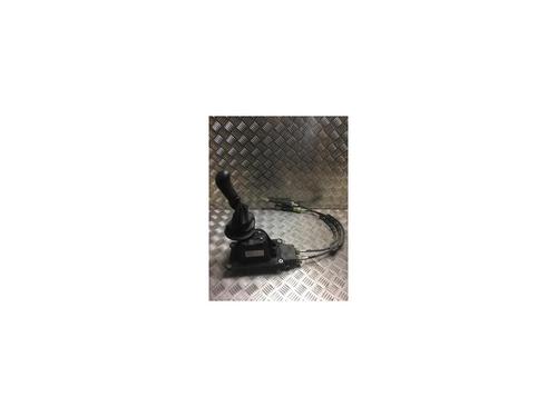 Used Gear lever DACIA SANDERO II 1.0 SCe 75 (B8JC, B8JD) (73 hp) 24232068