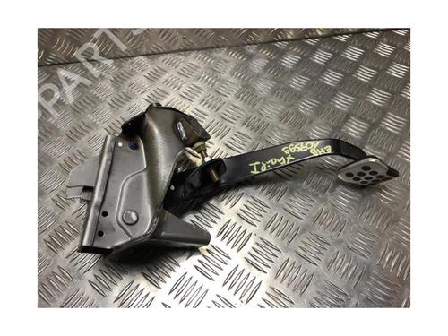 Clutch pedal NISSAN X-TRAIL I (T30) 2.2 Di 4x4 | BP23966245I13 